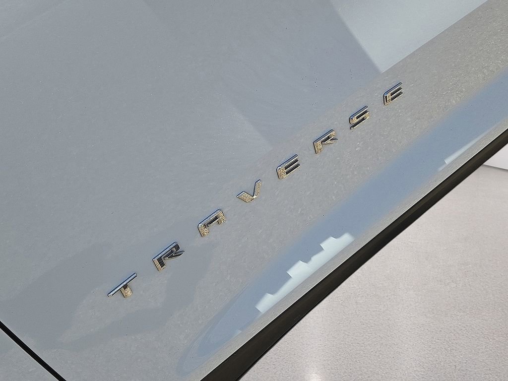 Used 2024 Chevrolet Traverse LT AWD/4WD image 11