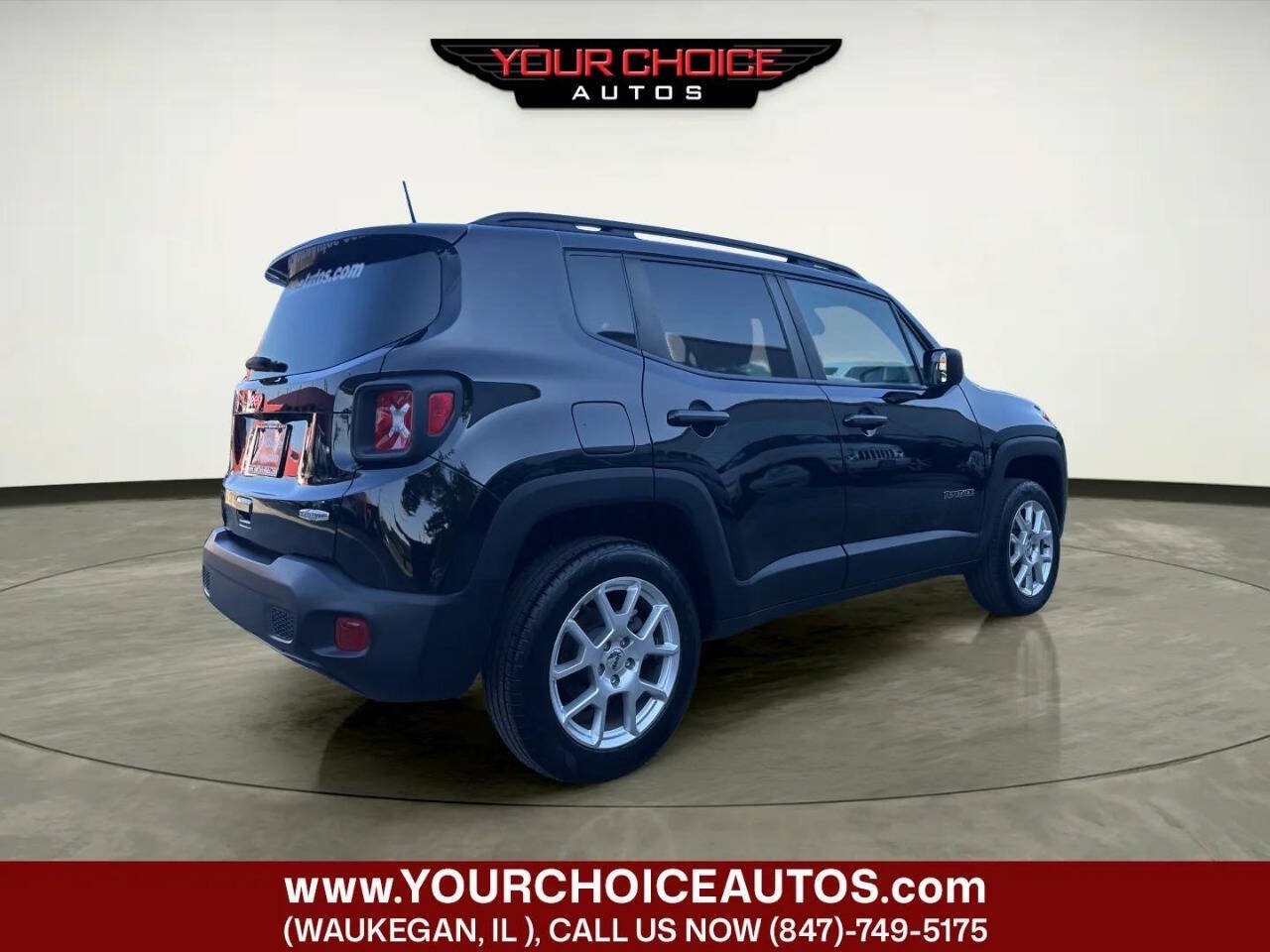 Used 2022 Jeep Renegade Latitude AWD/4WD image 5