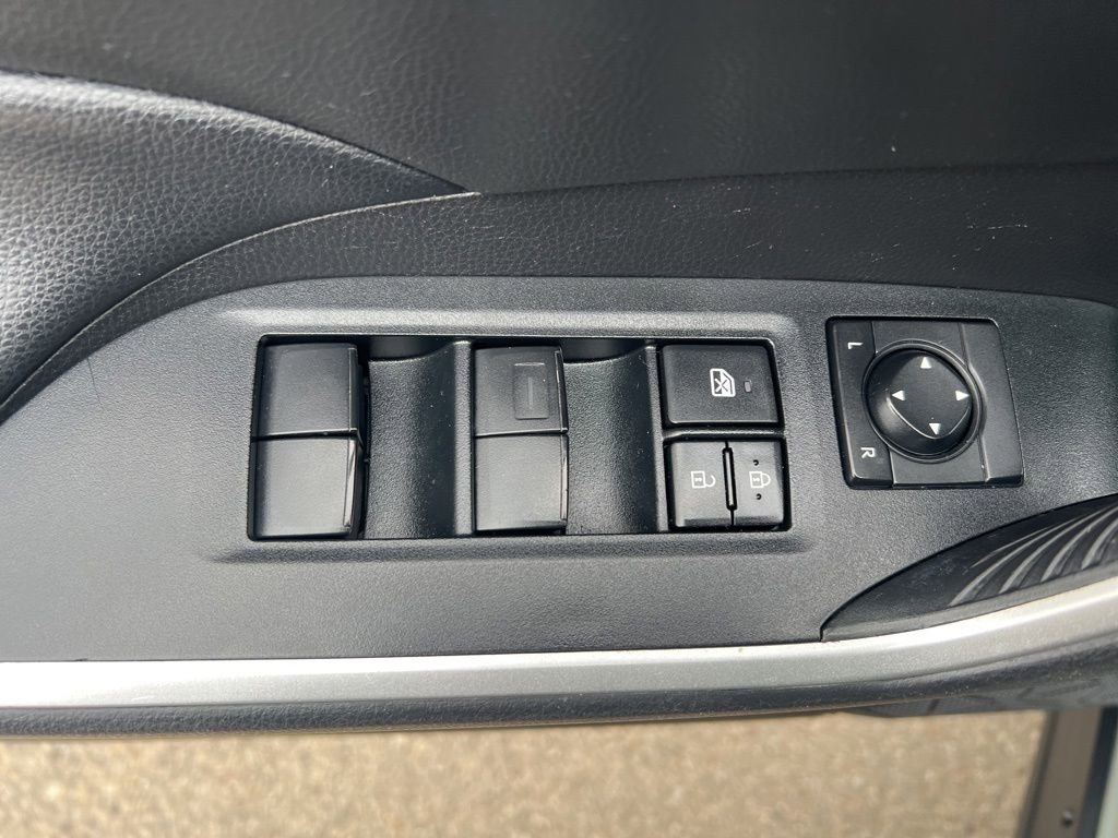 Used 2020 Toyota RAV4 XLE w/ Convenience Package image 54