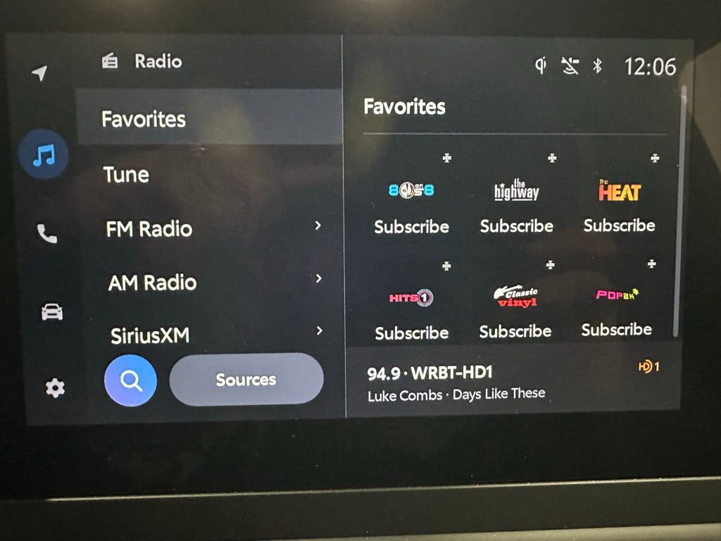 Used 2025 Toyota 4Runner TRD Off-Road image 26