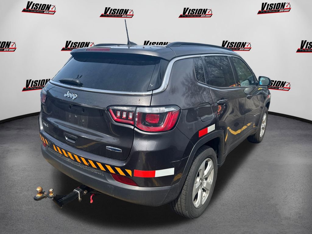 Used 2019 Jeep Compass Latitude AWD/4WD image 30