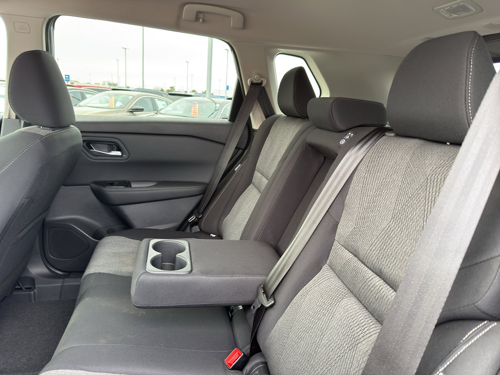 New 2026 Nissan Rogue SV AWD/4WD image 31