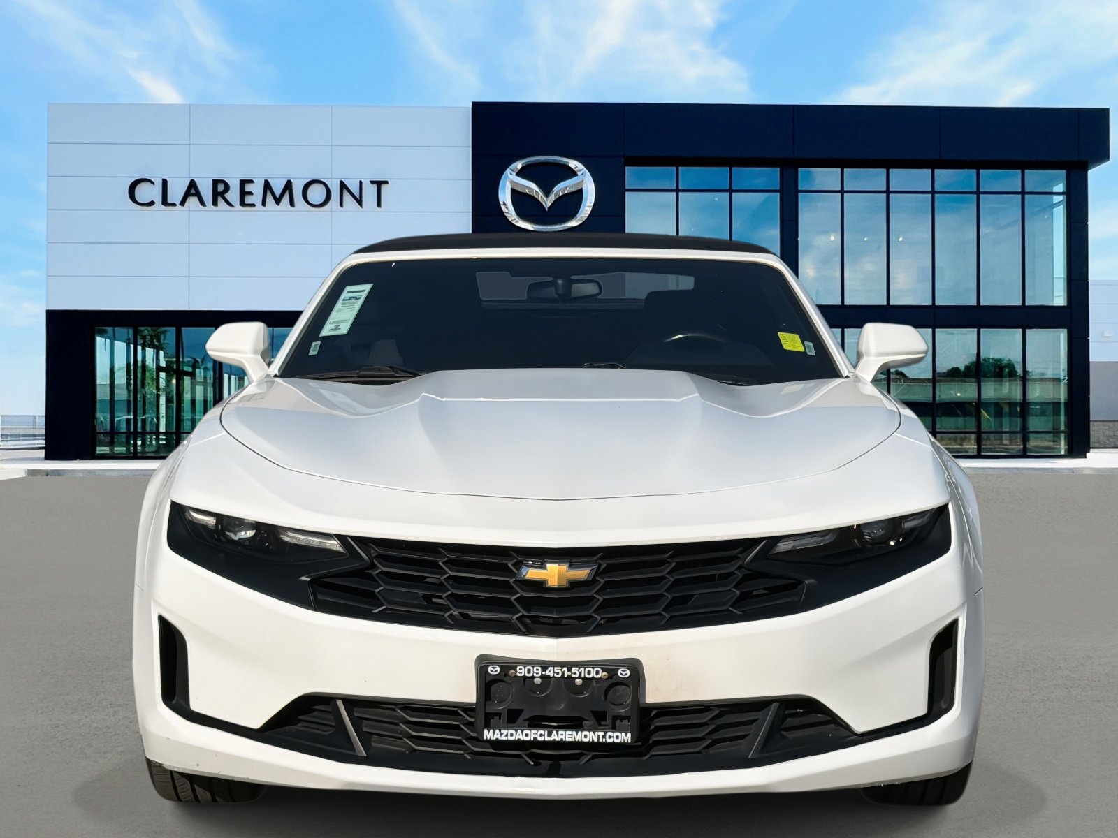 Used 2020 Chevrolet Camaro LT image 2