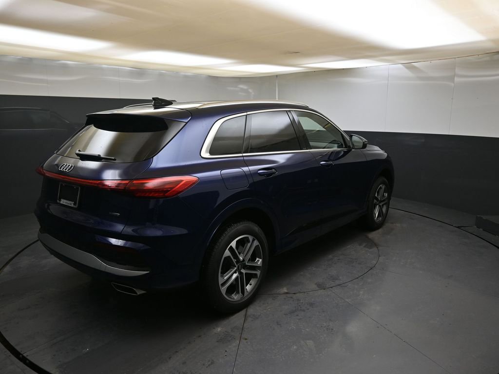 Certified 2025 Audi Q5 Premium Plus w/ Premium Plus image 8