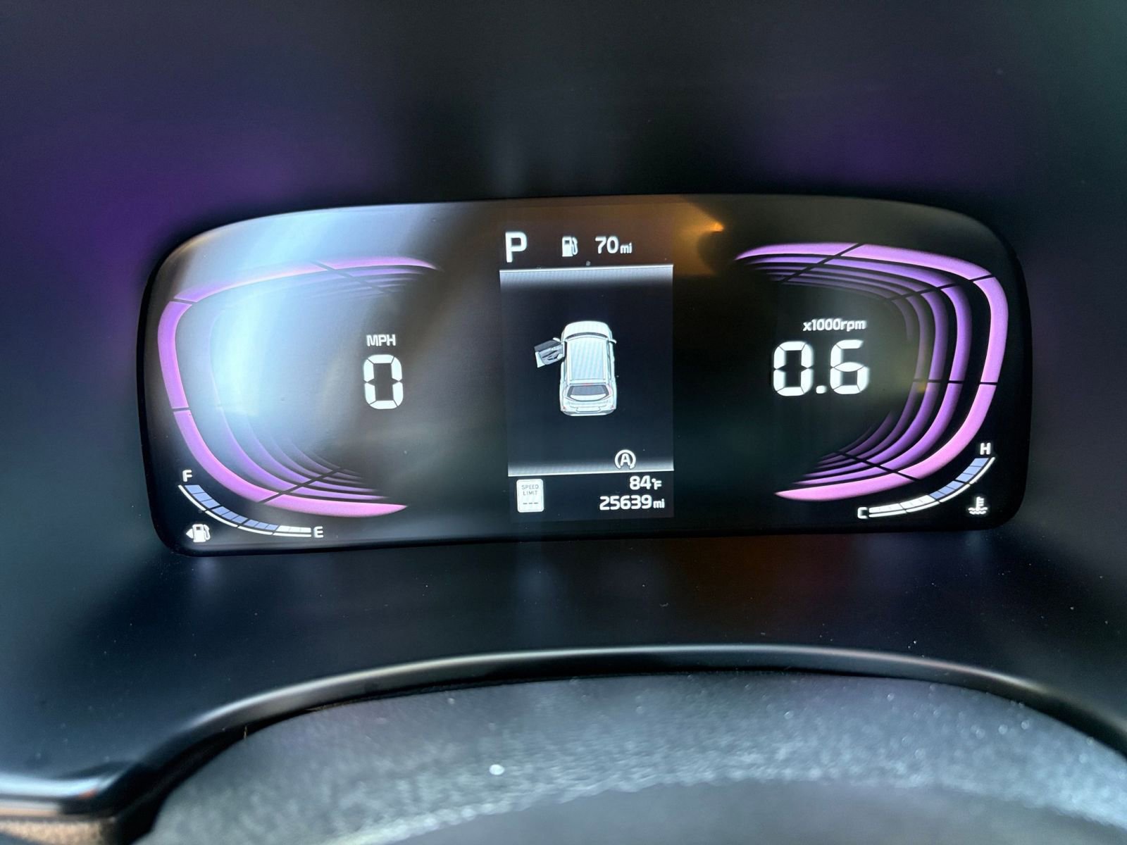 Used 2025 Kia Soul LX w/ LX Technology Package FWD image 38