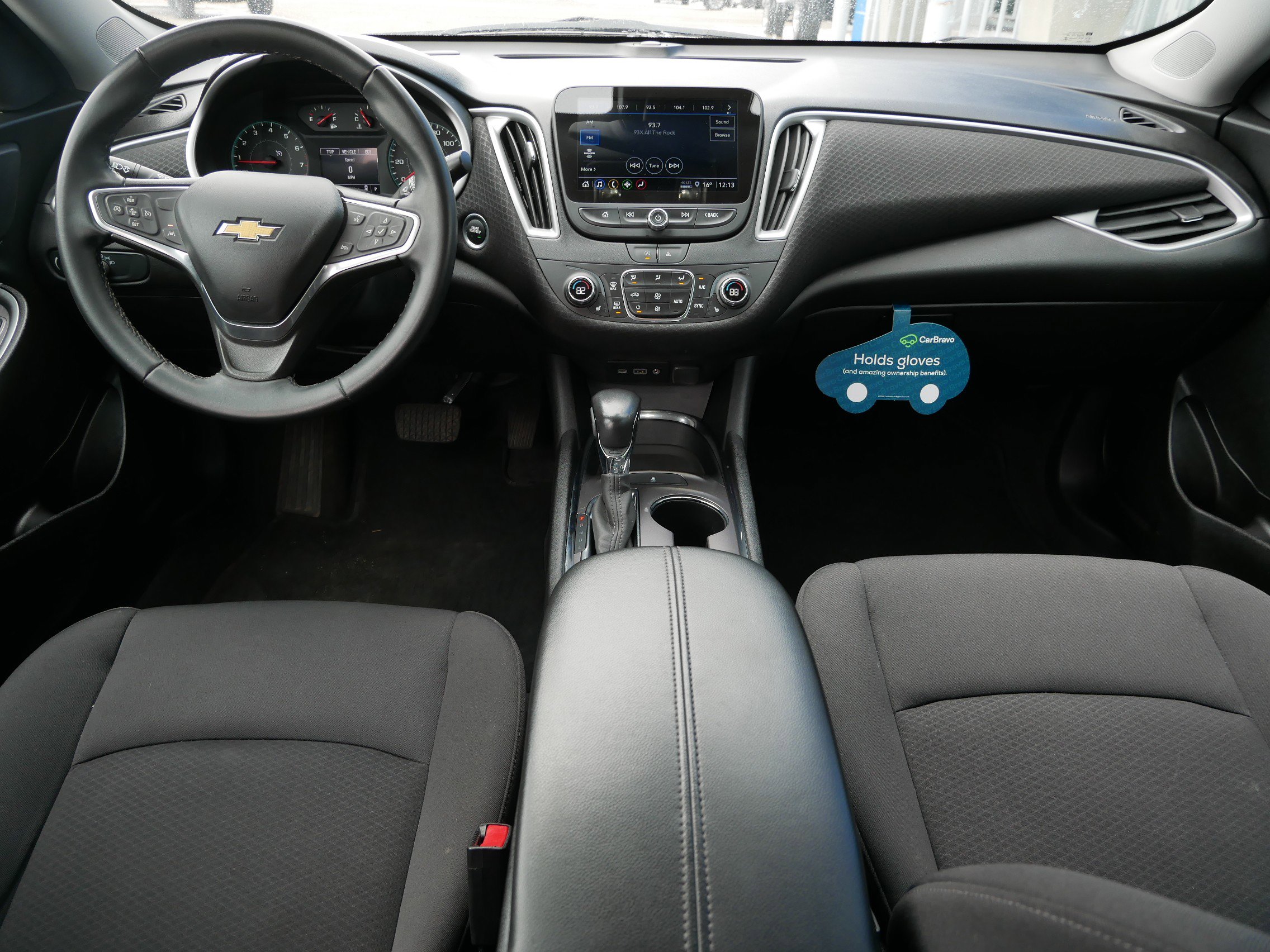Used 2023 Chevrolet Malibu LT w/ Sport Edition FWD image 11