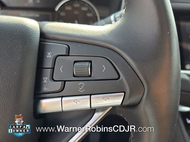 Used 2024 Cadillac XT6 Luxury image 25