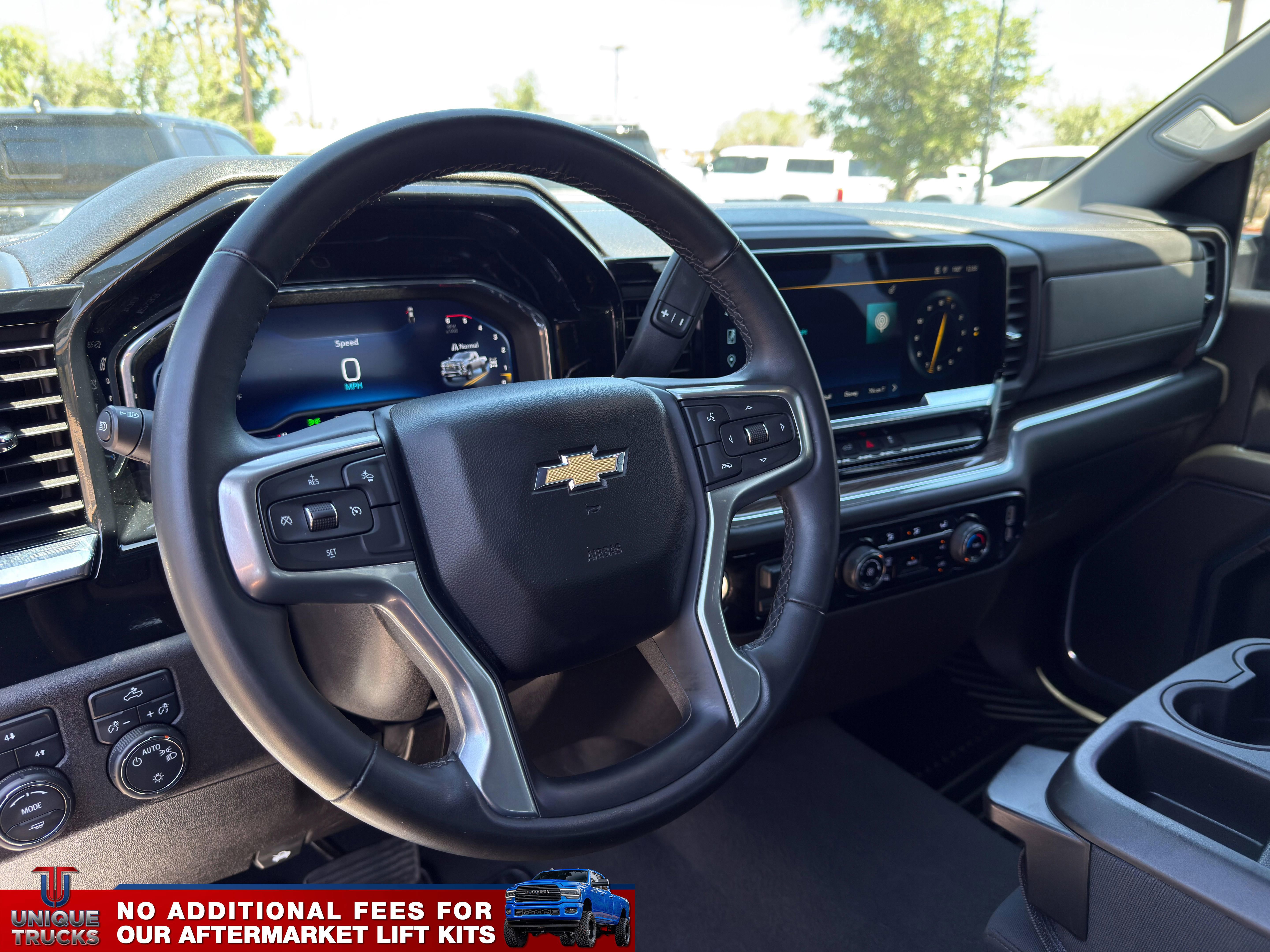 Used 2024 Chevrolet Silverado 3500 LT AWD/4WD image 16