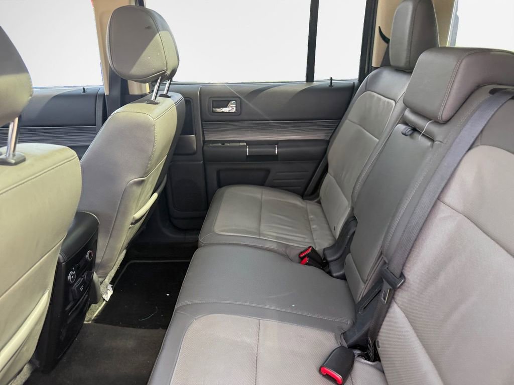 Used 2016 Ford Flex Limited w/ Limited Appearance Package image 28