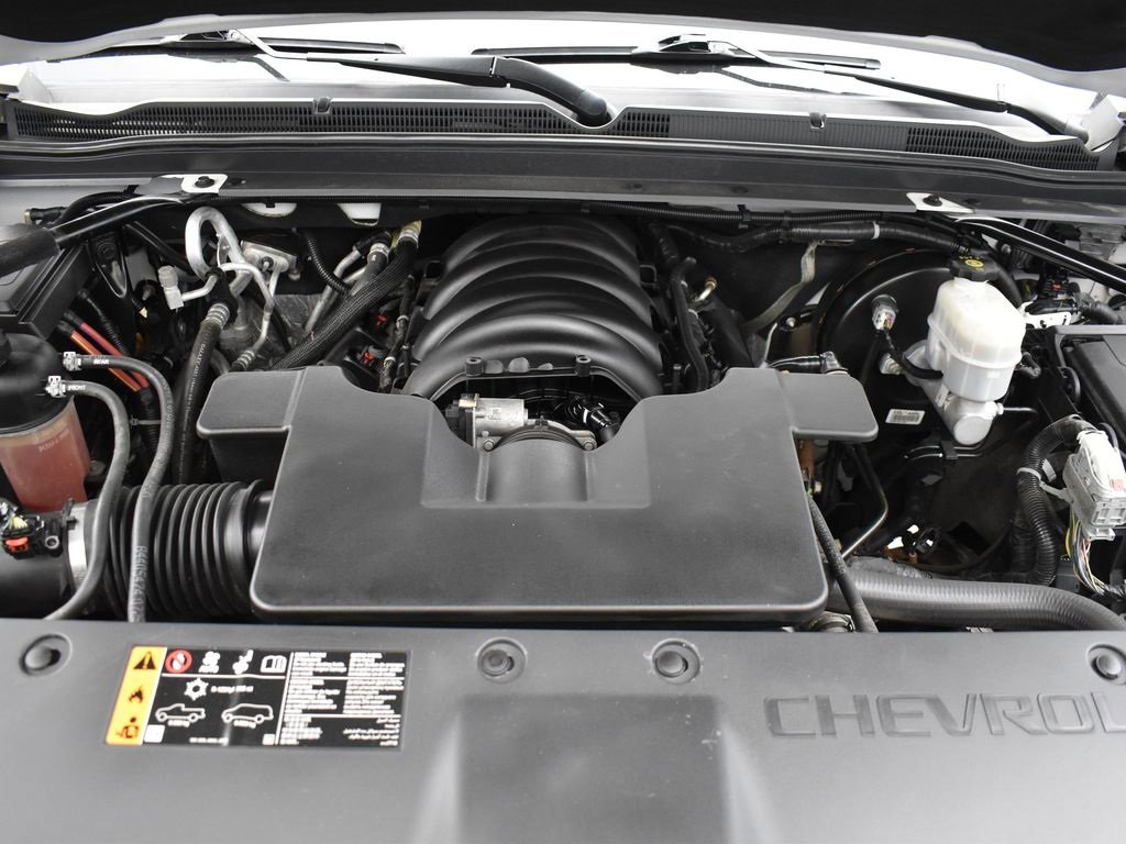 Used 2019 Chevrolet Suburban Premier image 8