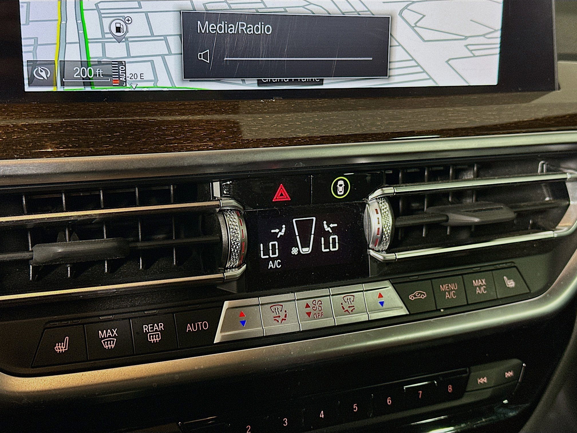 Used 2023 BMW X3 sDrive30i w/ Convenience Package image 24