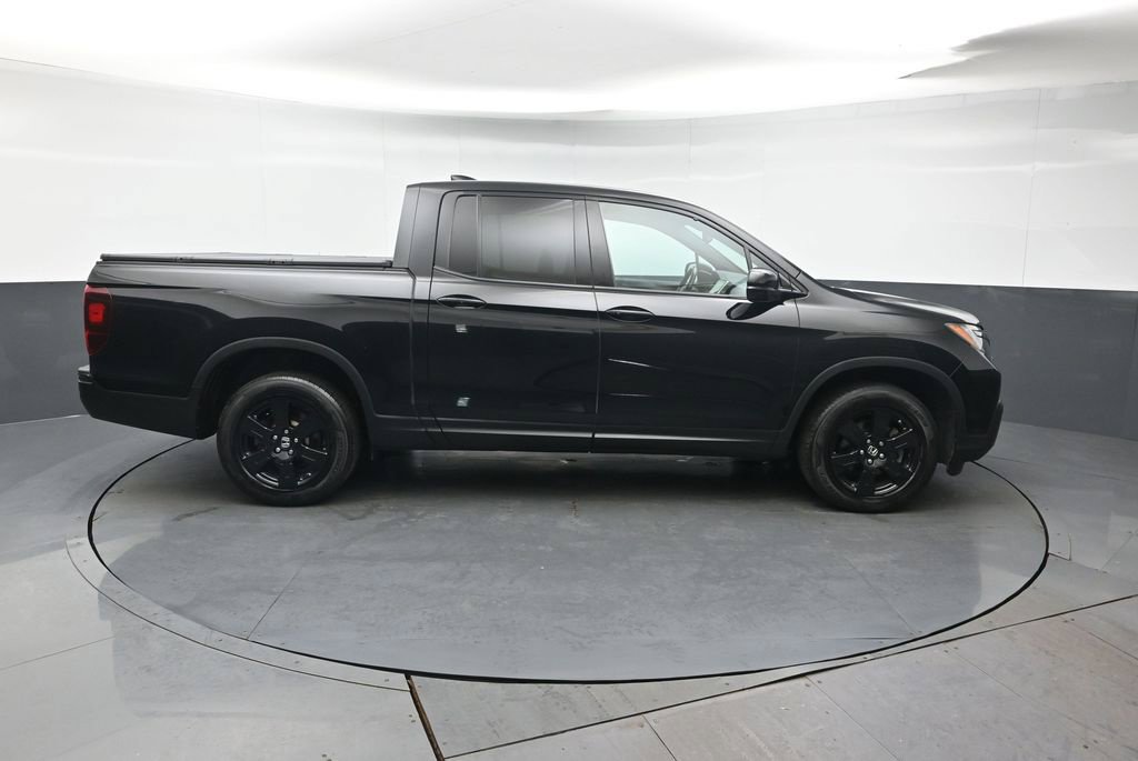 Used 2017 Honda Ridgeline Black Edition image 2