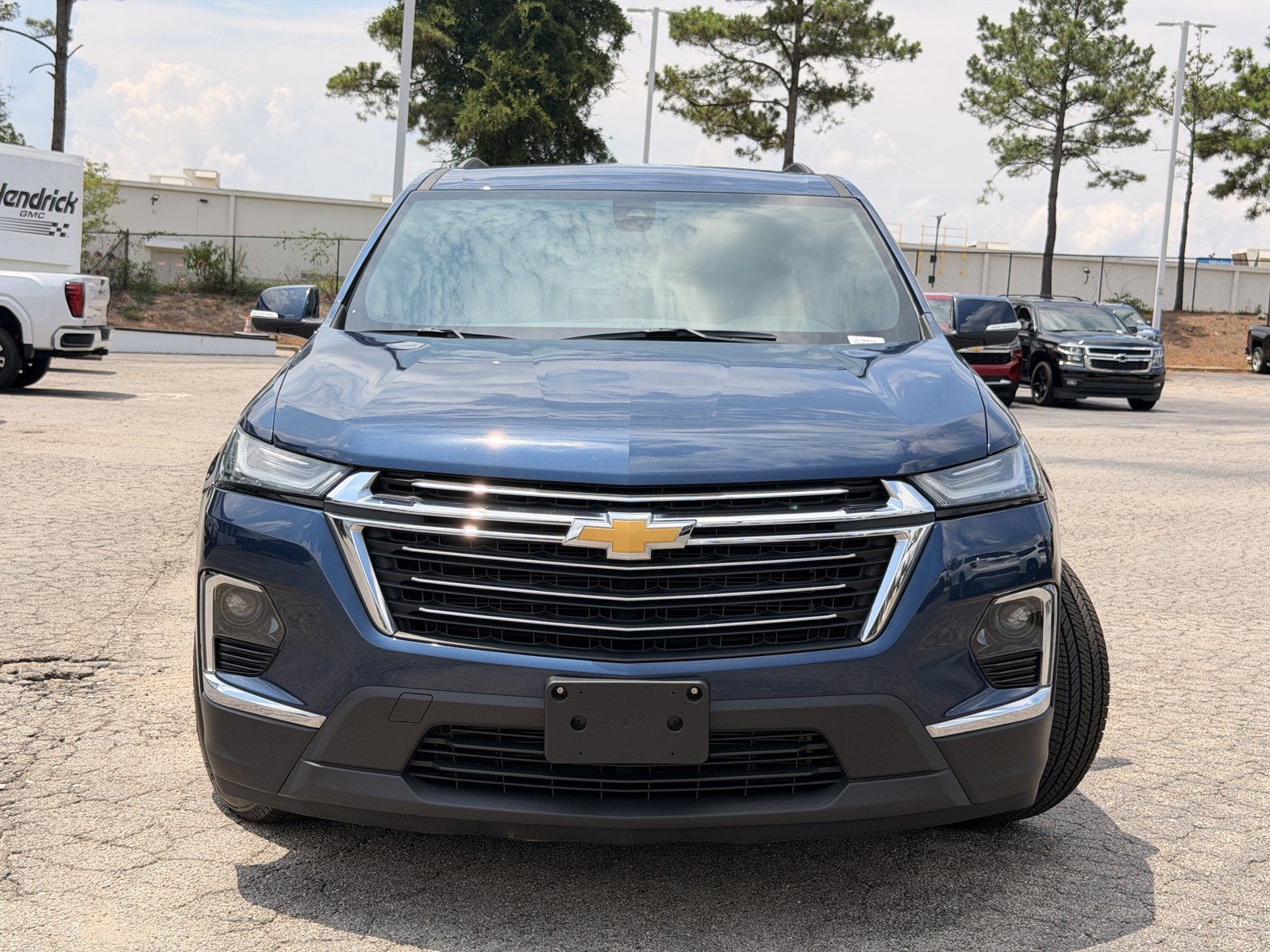 Used 2023 Chevrolet Traverse LT AWD/4WD image 6