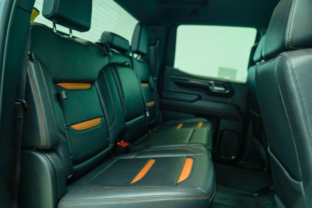 Used 2023 GMC Sierra 1500 AT4 image 18