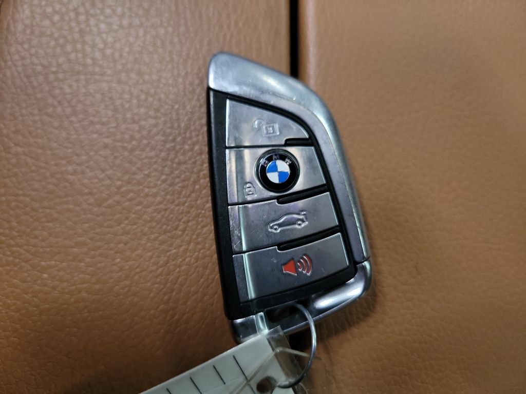 Used 2019 BMW 540i xDrive w/ M Sport Package AWD/4WD image 23