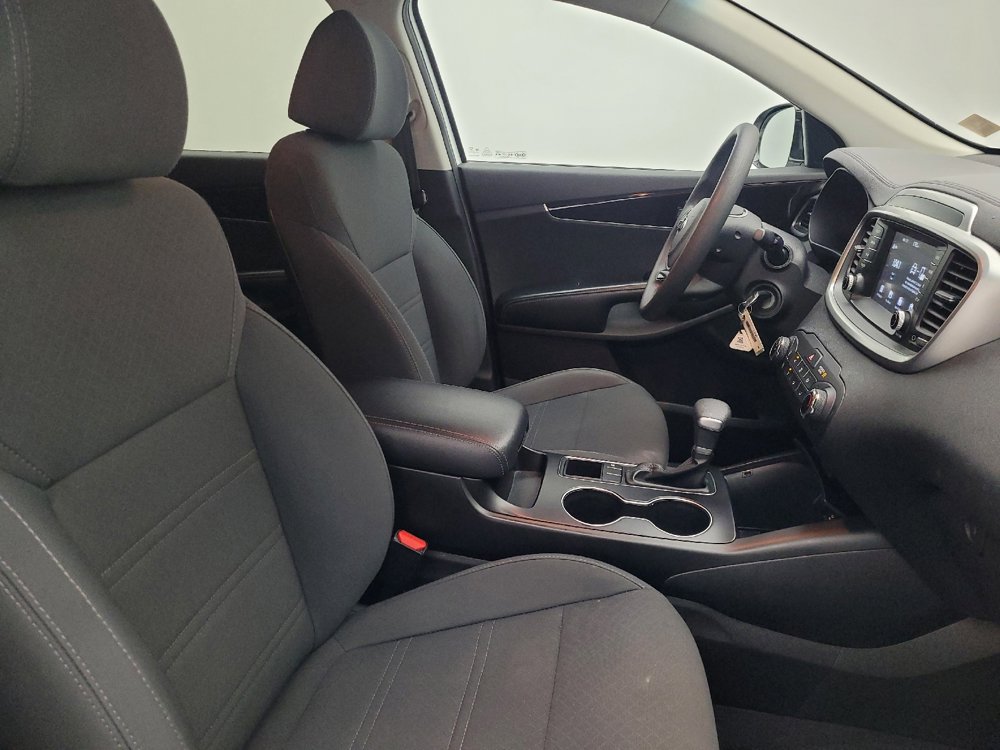 Used 2020 Kia Sorento LX FWD image 21