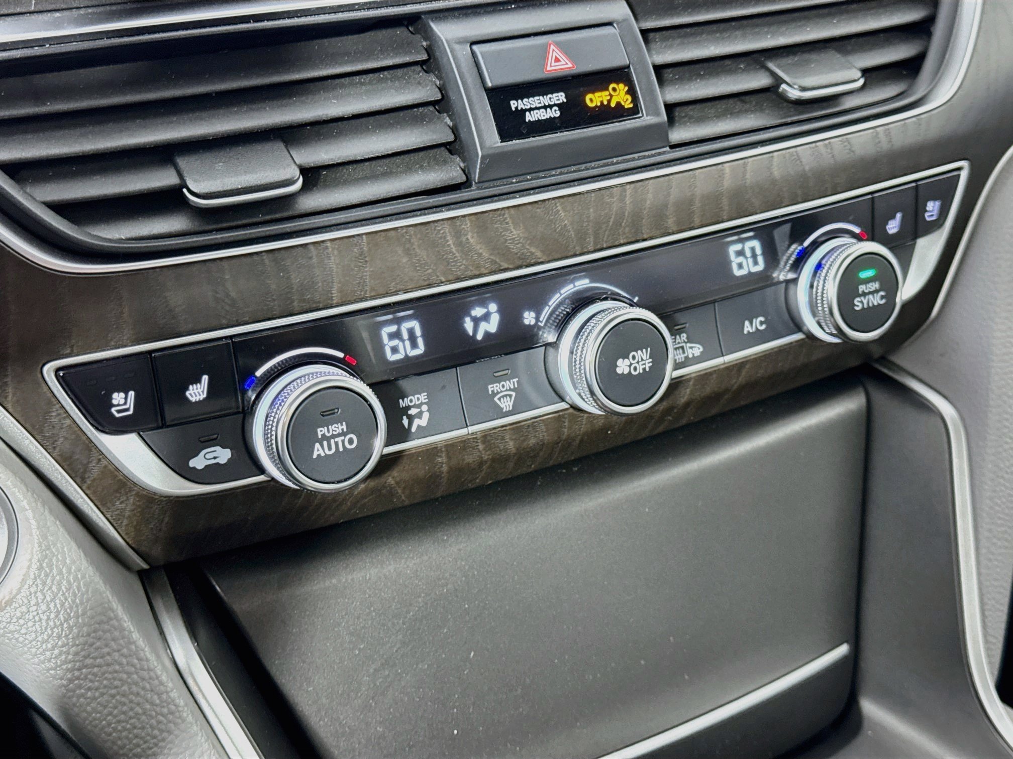 Certified 2019 Honda Accord Touring image 16