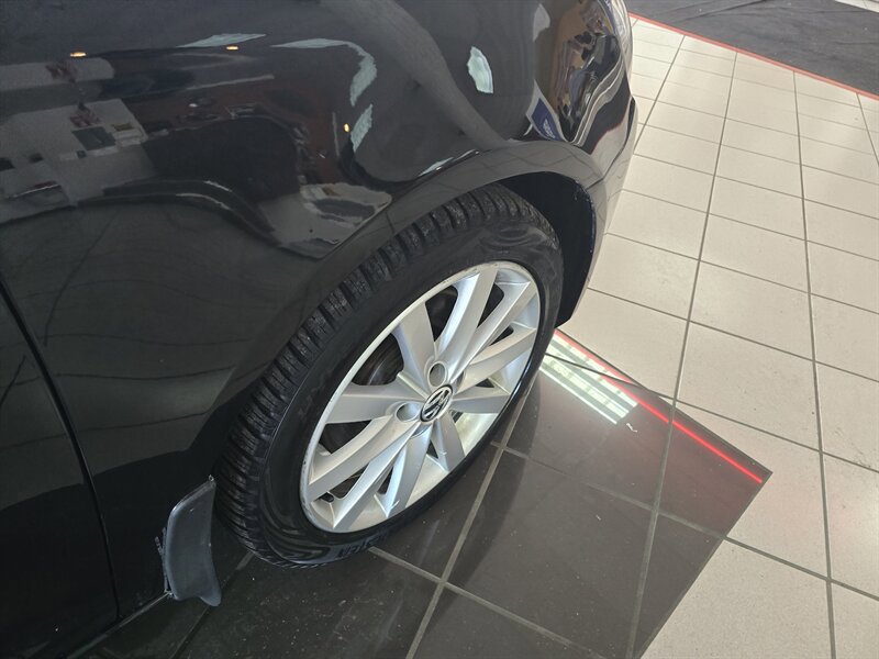 Used 2013 Volkswagen Jetta TDI FWD image 29