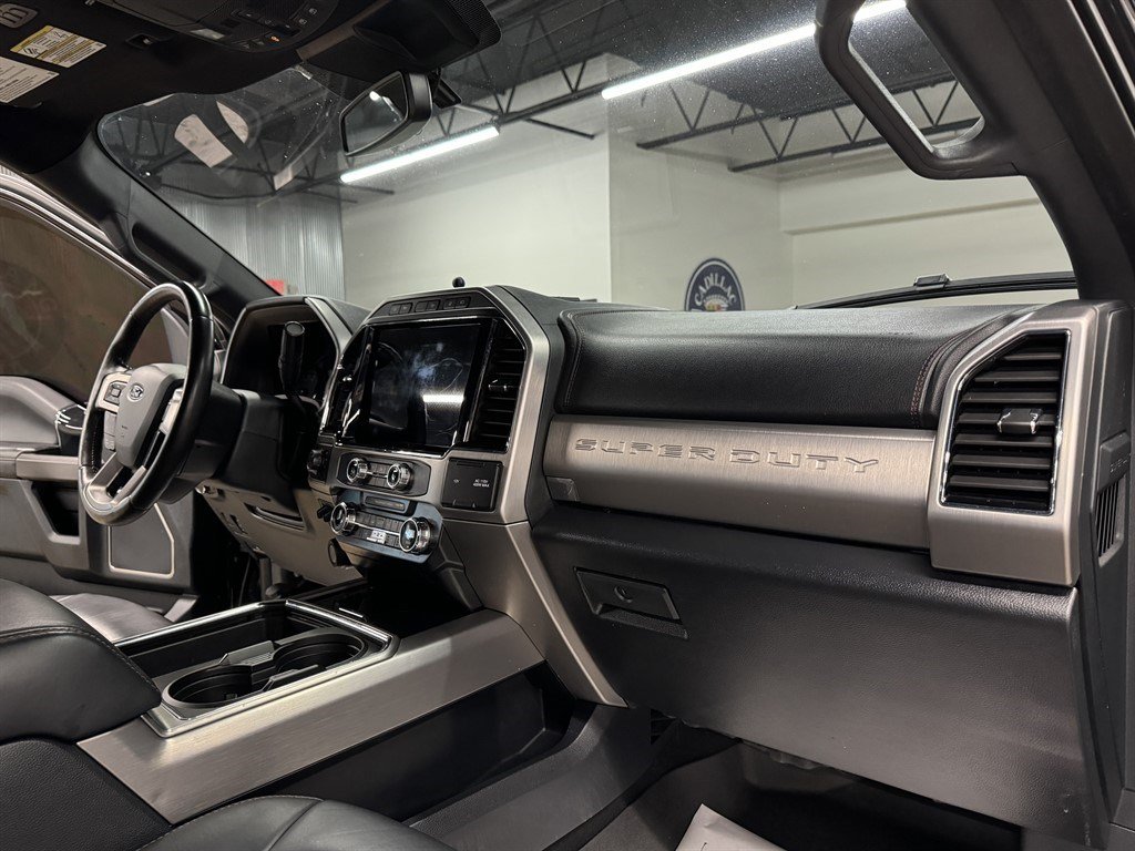 Used 2022 Ford F350 Platinum w/ FX4 Off-Road Package AWD/4WD image 39