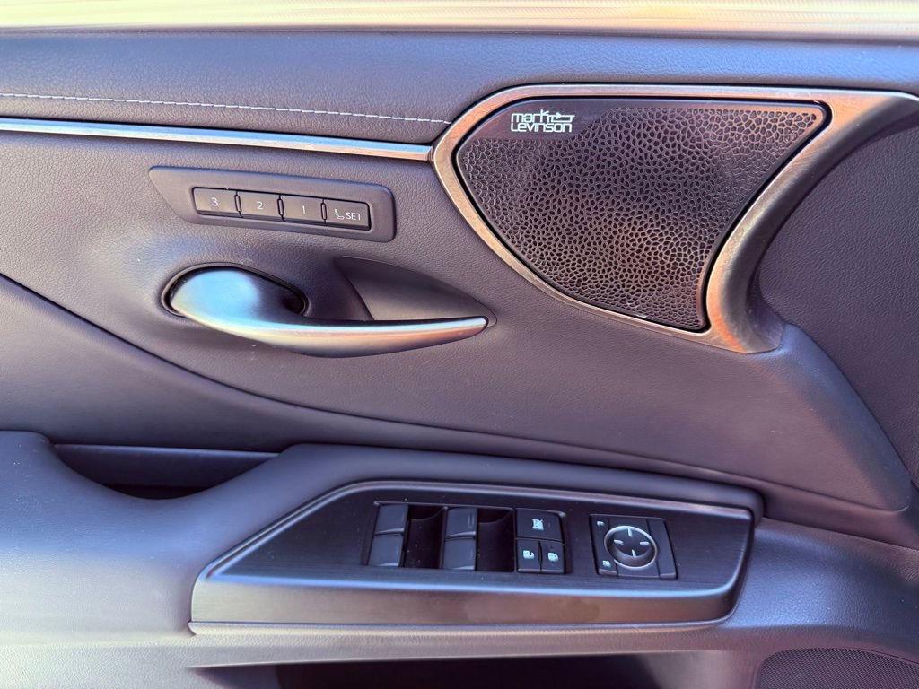 Used 2019 Lexus ES 350 F Sport w/ Accessory Package 2 image 20