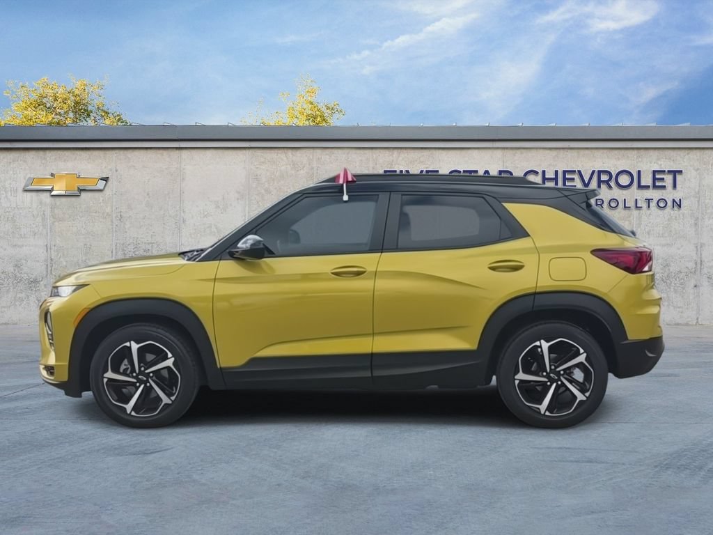 Used 2023 Chevrolet TrailBlazer RS w/ Sun and Liftgate Package FWD image 5