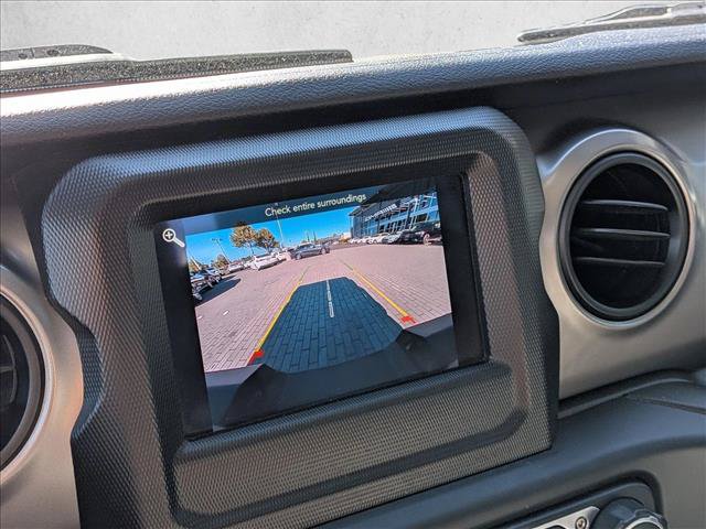 Used 2020 Jeep Gladiator Sport w/ Quick Order Package 24S AWD/4WD image 13