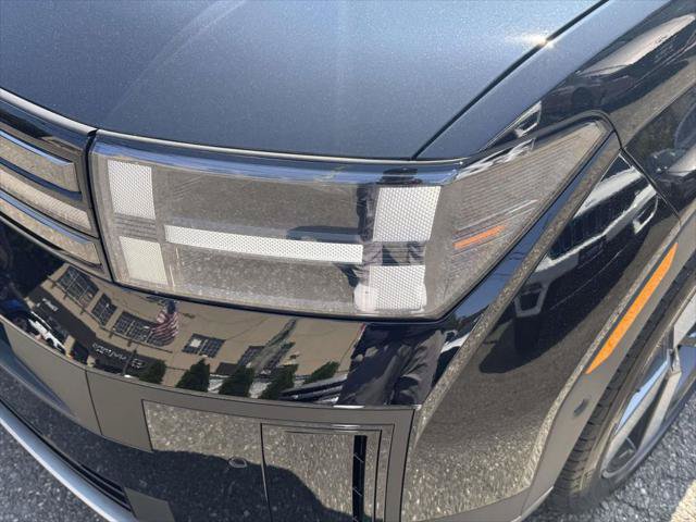 Certified 2026 Hyundai Santa Fe Limited AWD/4WD image 7