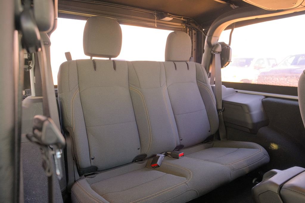 Used 2024 Jeep Wrangler Sport image 15