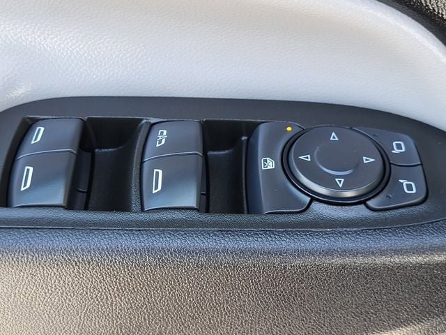 Used 2024 Chevrolet Equinox LS FWD image 8