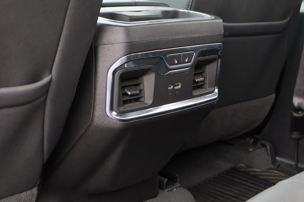 Used 2025 Chevrolet Silverado 2500 LTZ w/ LTZ Plus Package image 25