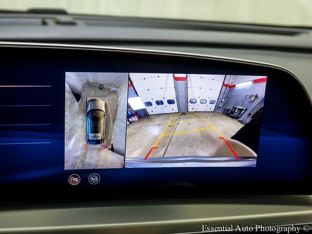 Certified 2024 Cadillac Lyriq Luxury image 16