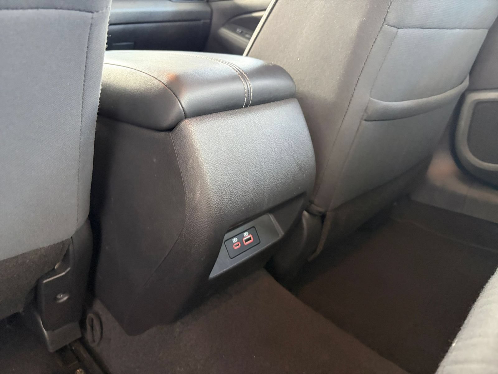 Used 2025 Nissan Altima 2.5 SV FWD image 22