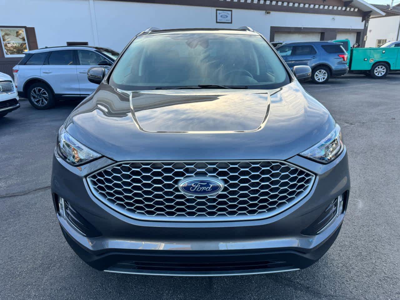 Used 2024 Ford Edge SEL w/ Convenience Package AWD/4WD image 18