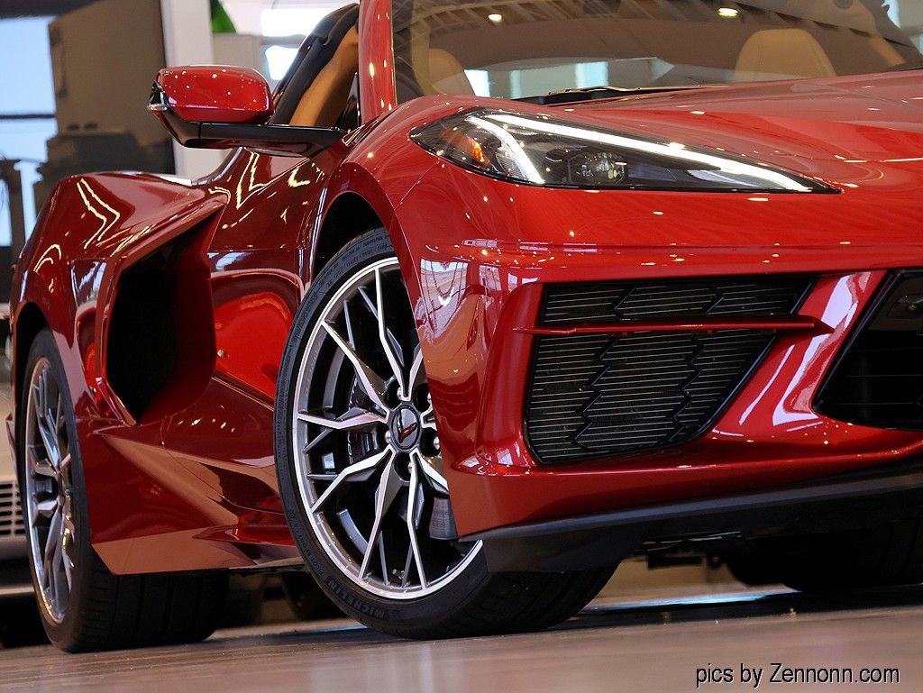 Used 2023 Chevrolet Corvette Stingray Premium Cpe w/ Z51 Performance Package image 40