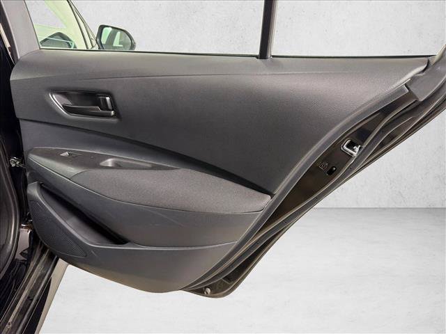 Used 2025 Toyota Corolla LE FWD image 14