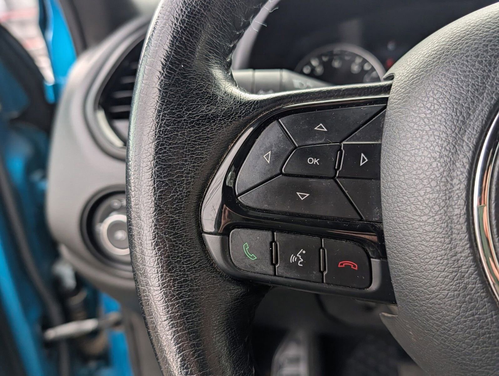 Used 2022 Jeep Renegade Altitude w/ Convenience Group image 27