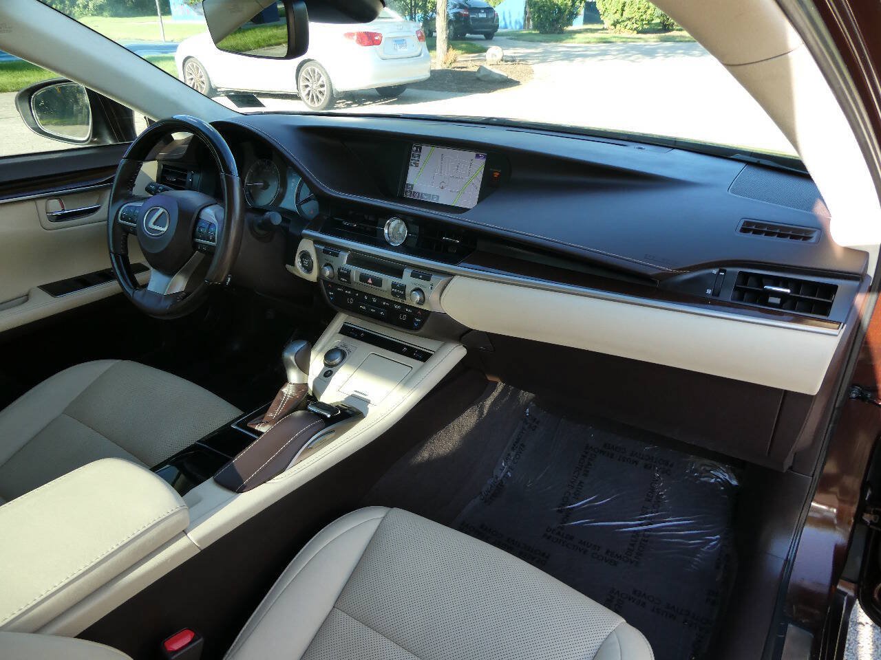 Used 2018 Lexus ES 350 w/ Navigation System Package FWD image 33