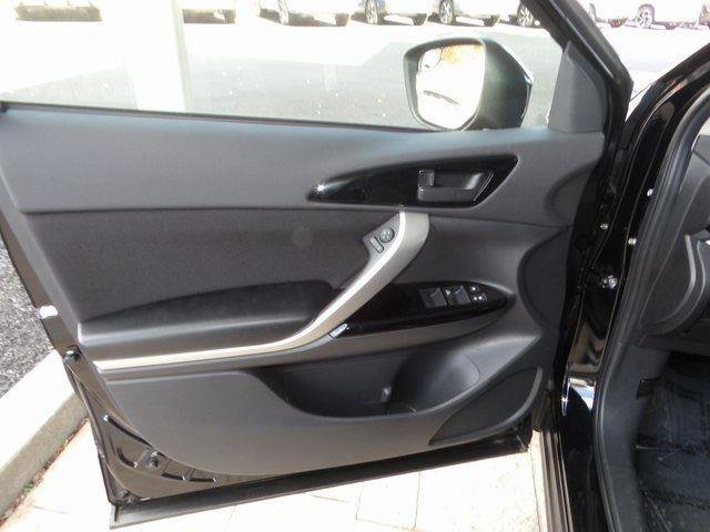 New 2024 Mitsubishi Eclipse Cross LE image 16