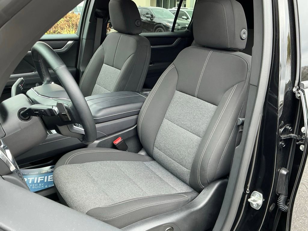 Certified 2025 GMC Acadia Elevation image 33