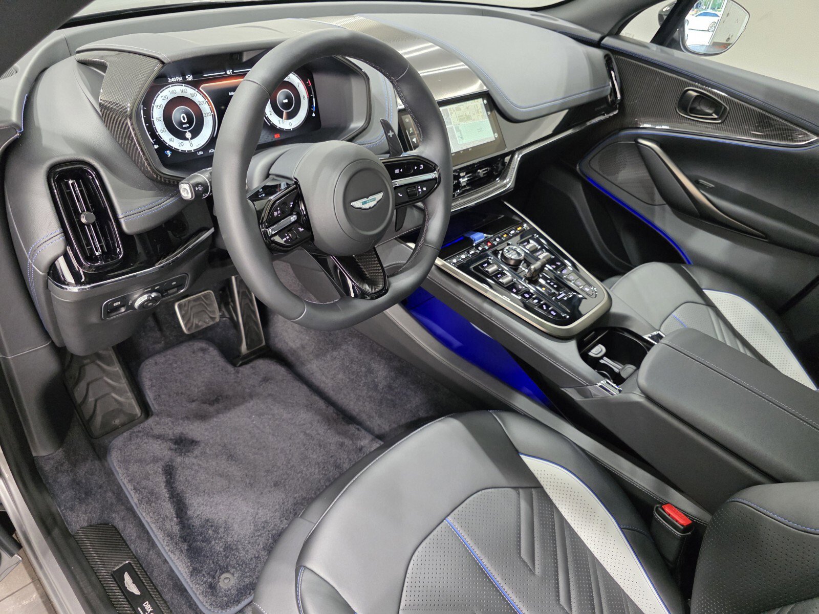 New 2026 Aston Martin DBX S image 3