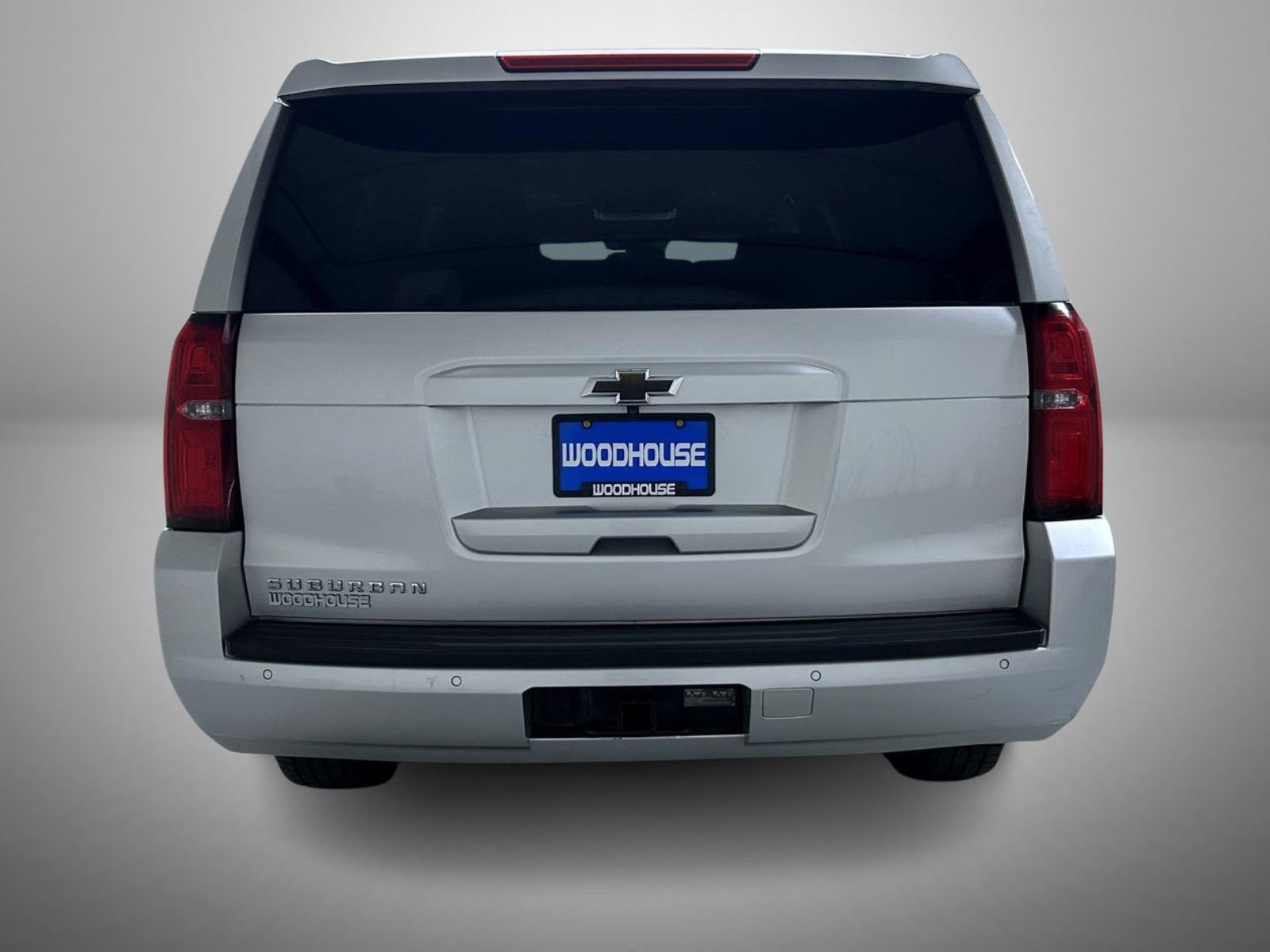 Used 2018 Chevrolet Suburban LT image 6