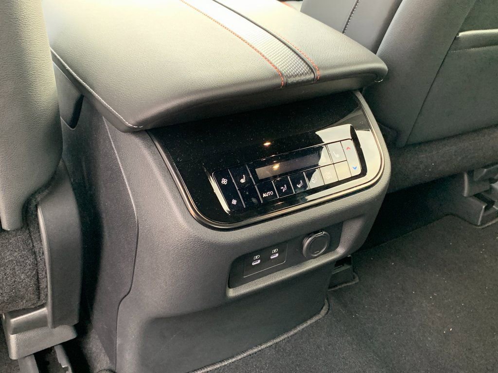 New 2026 Nissan Armada PRO-4X image 32