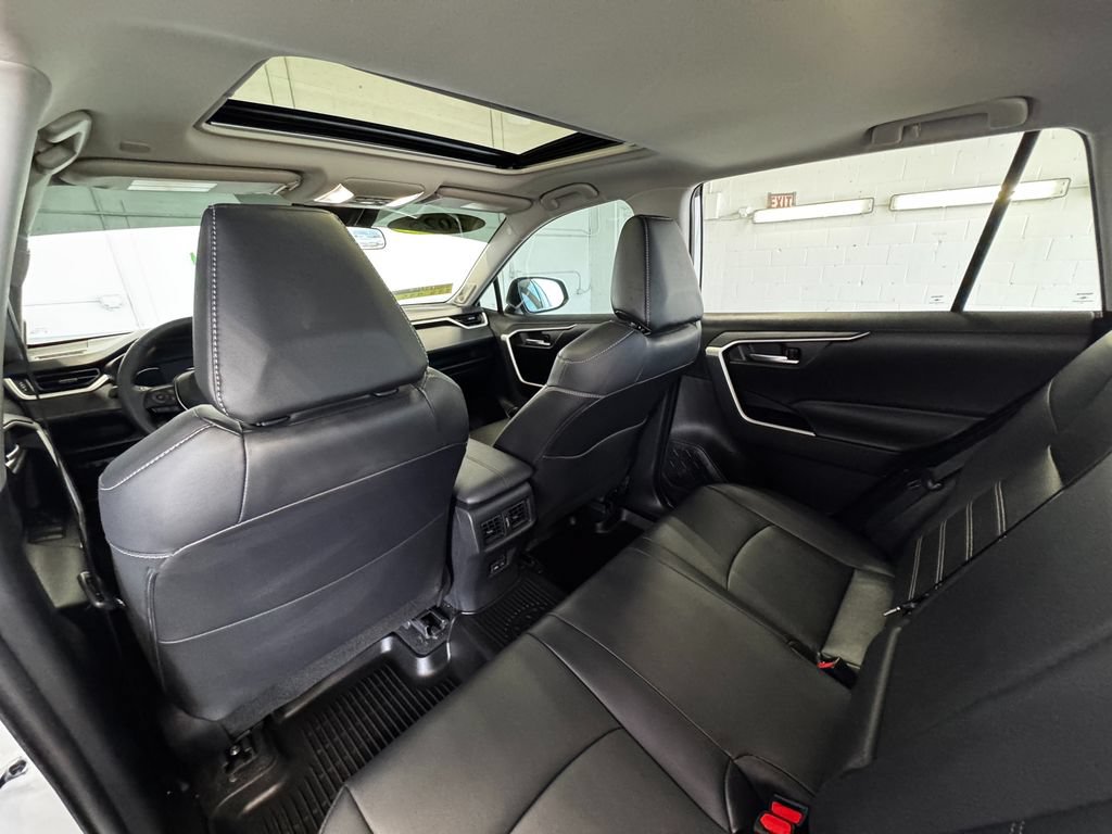 Used 2025 Toyota RAV4 XLE Premium w/ Weather Package AWD/4WD image 21