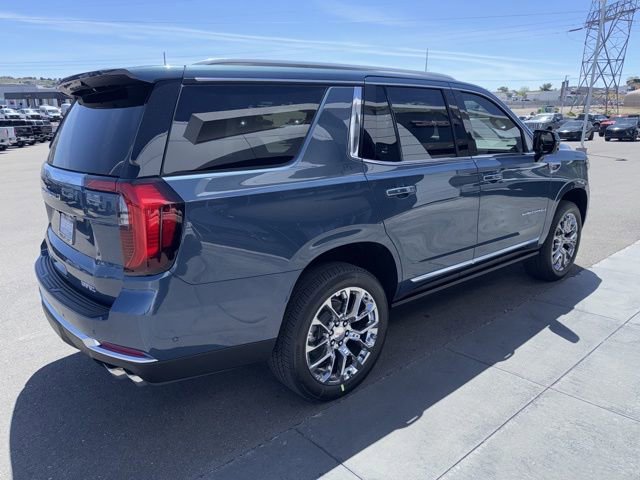 Used 2026 GMC Yukon Denali w/ Denali Reserve Package AWD/4WD image 4