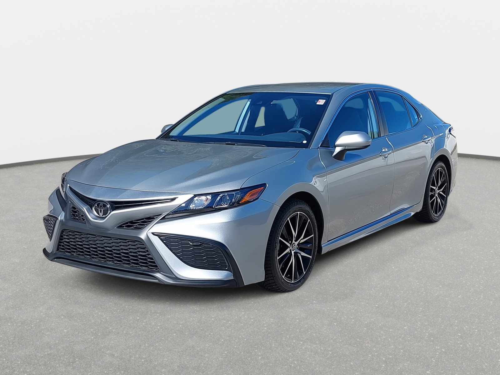 Used 2021 Toyota Camry SE