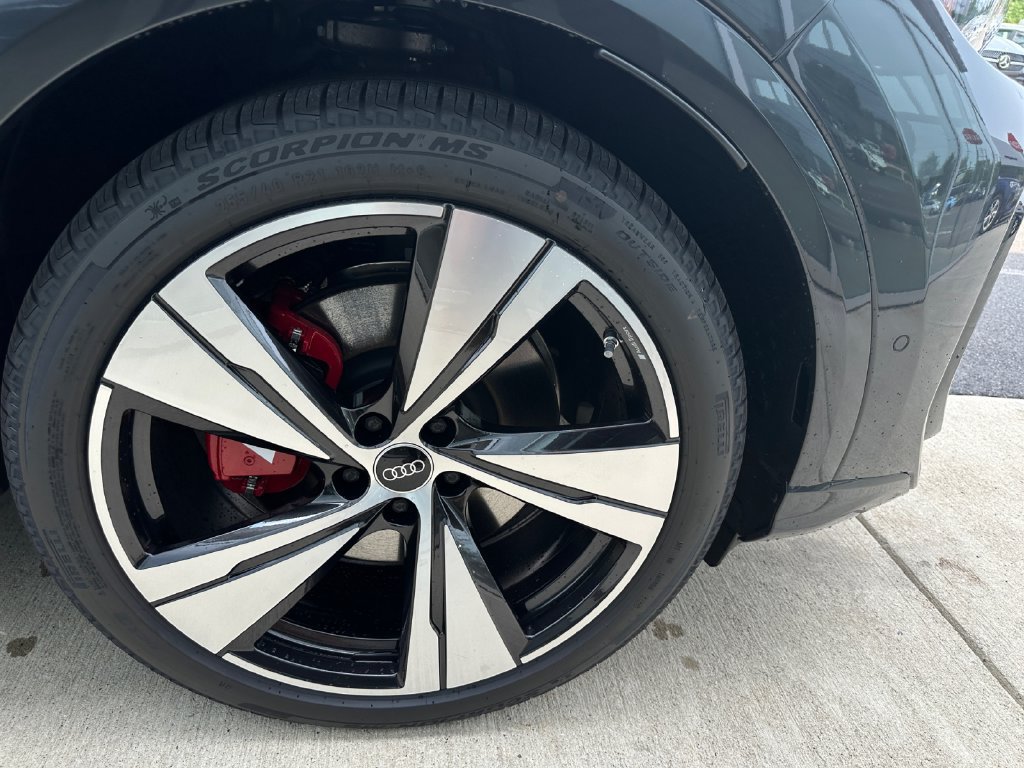 New 2026 Audi SQ5 Premium Plus AWD/4WD image 19