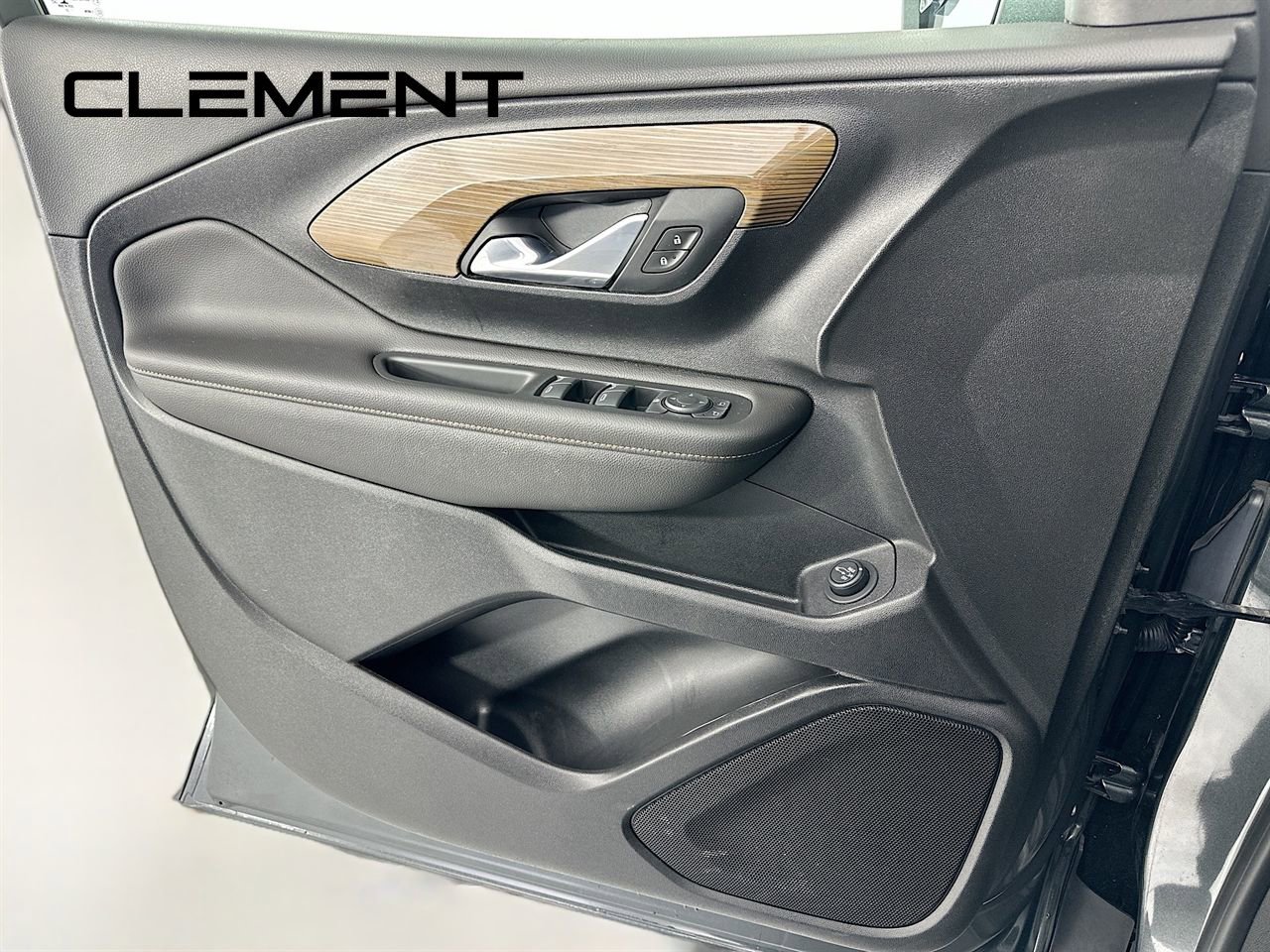 Used 2021 GMC Terrain SLE w/ Driver Convenience Package image 27