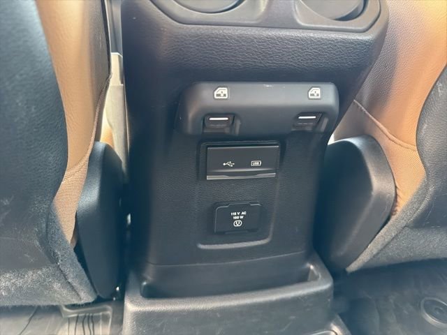 Used 2020 Jeep Wrangler Unlimited Rubicon w/ Steel Bumper Group image 11