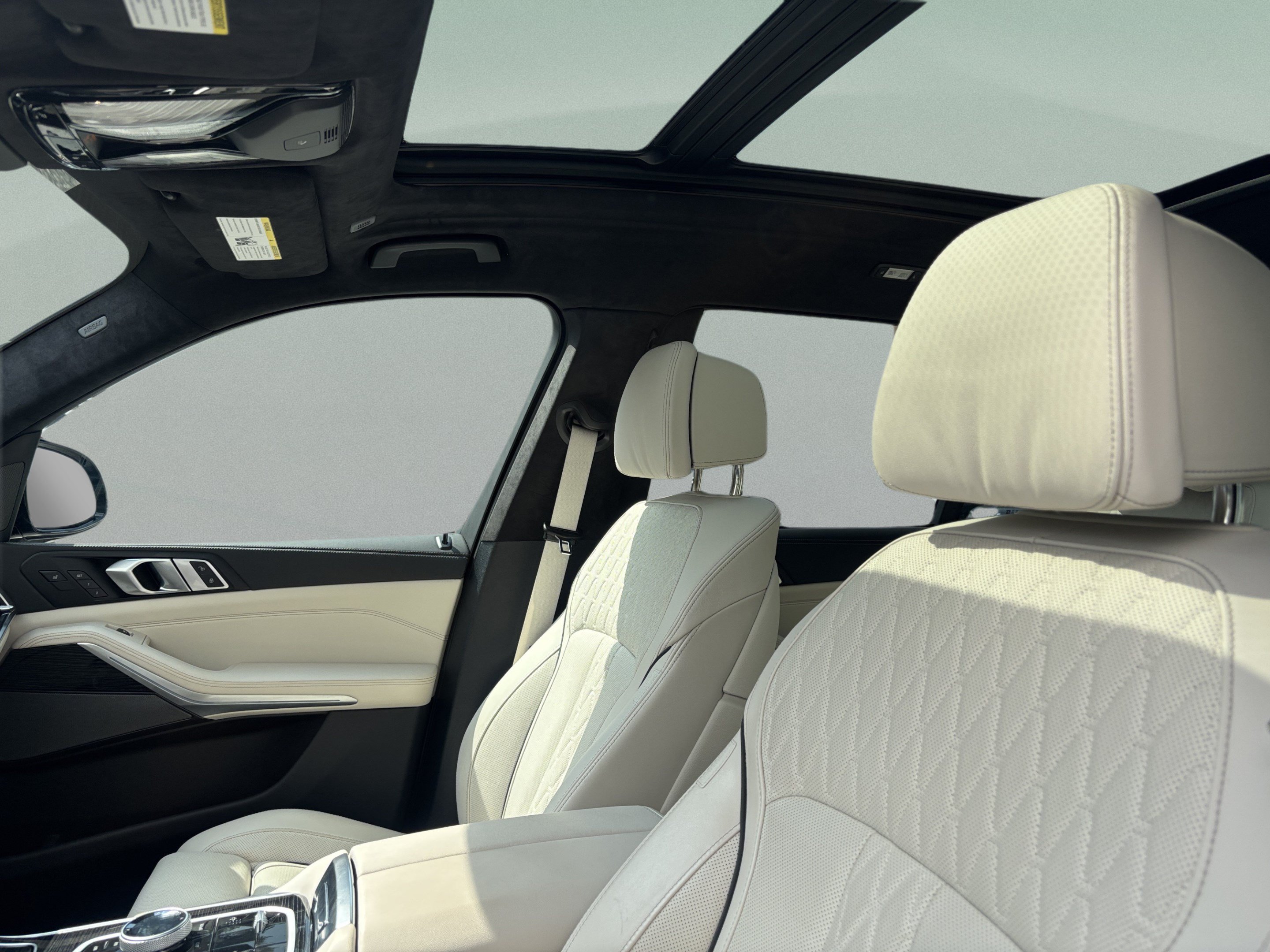 Certified 2026 BMW X7 M60i AWD/4WD image 18