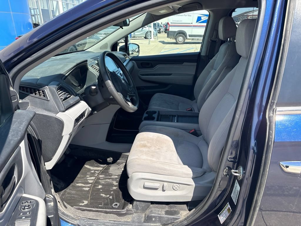Used 2019 Honda Odyssey EX image 11